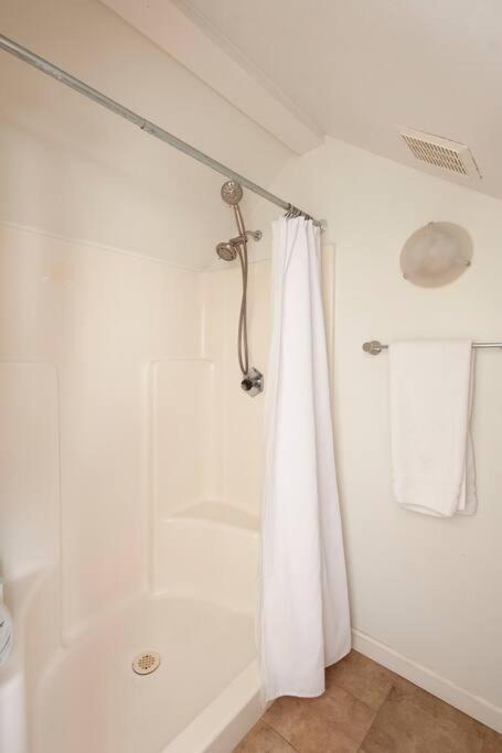 30 Pct Off!! Limited Time! Malibu Serene Cottage With King Bed, Near Beach & Hiking Trails & Central Malibu Kültér fotó